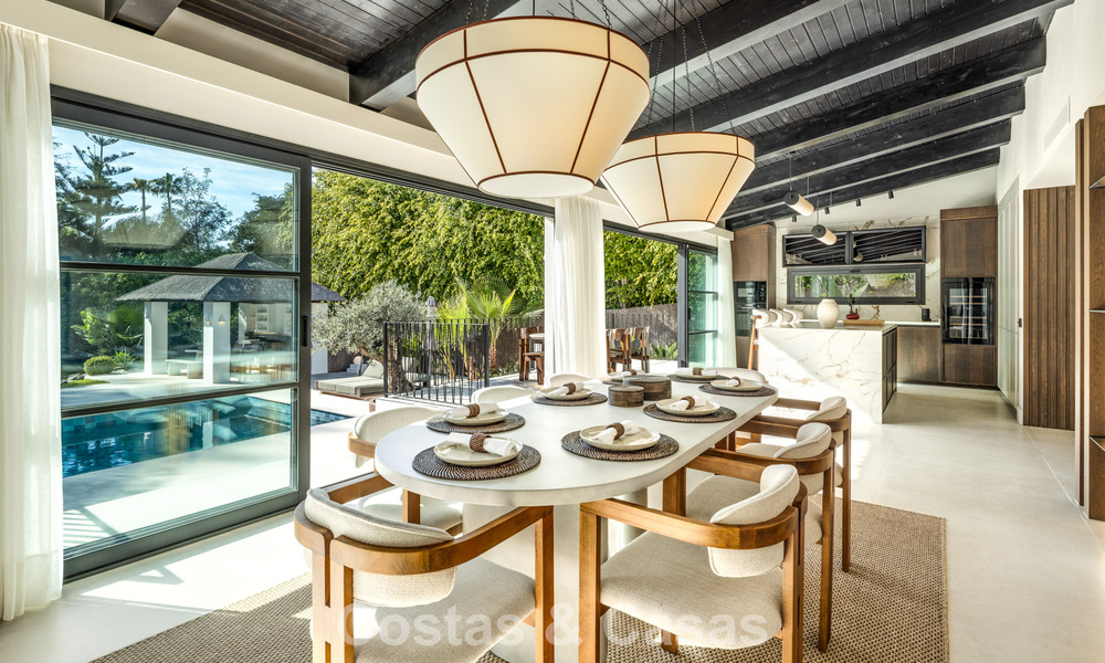Villa de lujo contemporánea renovada y lista para entrar a vivir en venta en el corazón del Valle del Golf de Nueva Andalucía, Marbella 796785