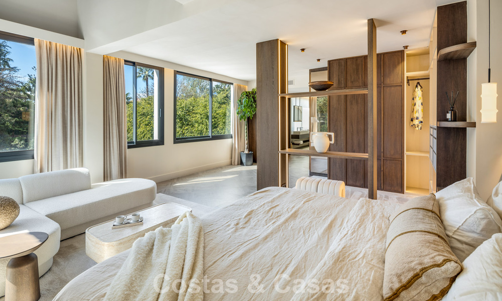 Villa de lujo contemporánea renovada y lista para entrar a vivir en venta en el corazón del Valle del Golf de Nueva Andalucía, Marbella 796798