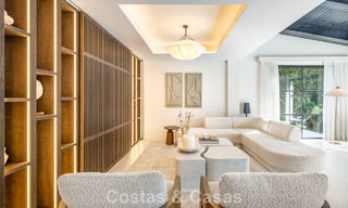 Villa de lujo contemporánea renovada y lista para entrar a vivir en venta en el corazón del Valle del Golf de Nueva Andalucía, Marbella 796805 