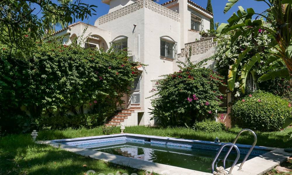 Proyecto de reforma: villa de lujo en venta con diseño moderno-mediterráneo y vistas al mar en Nueva Andalucía, Marbella 778865