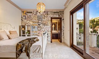 Lujosa villa con arquitectura única en venta rodeada de campos de golf en Benahavis - Marbella 778891 