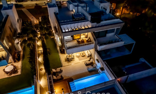 Casa de lujo lista para entrar a vivir en venta a poca distancia de la playa y Puerto Banús, Marbella 779230 