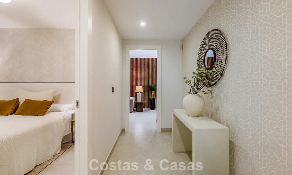 Casa de lujo lista para entrar a vivir en venta a poca distancia de la playa y Puerto Banús, Marbella 779235