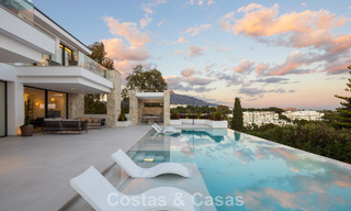 Villa de lujo modernista a estrenar en venta en la exclusiva zona residencial cerrada de La Quinta, Marbella - Benahavis 779034 