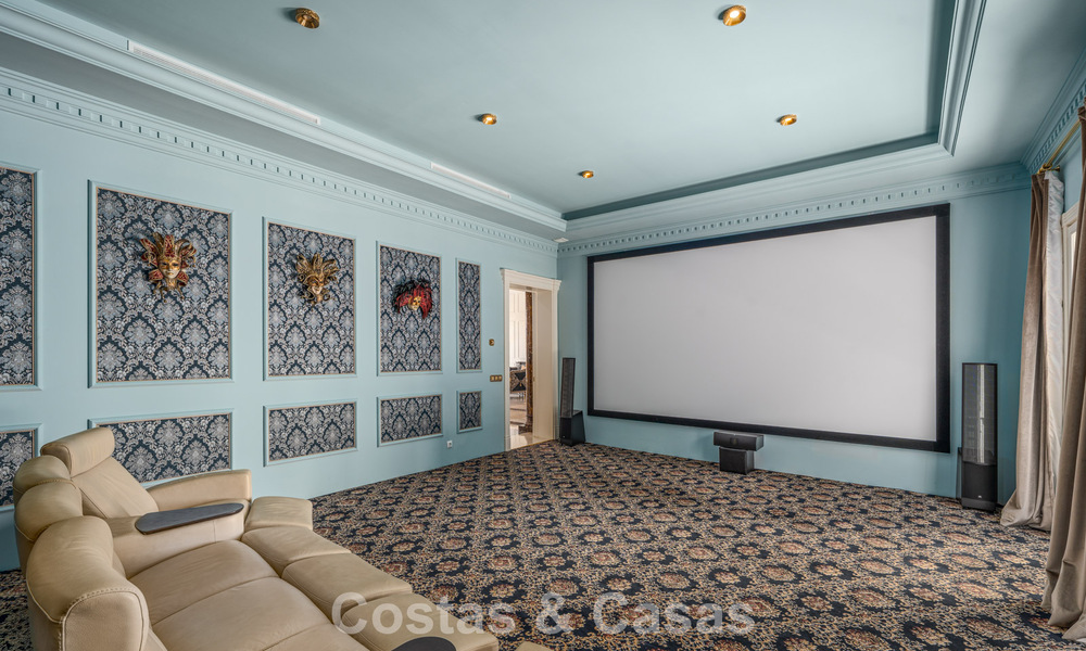 Impresionante palacio presidencial en venta en la prestigiosa comunidad cerrada de Sierra Blanca en Marbella 779311