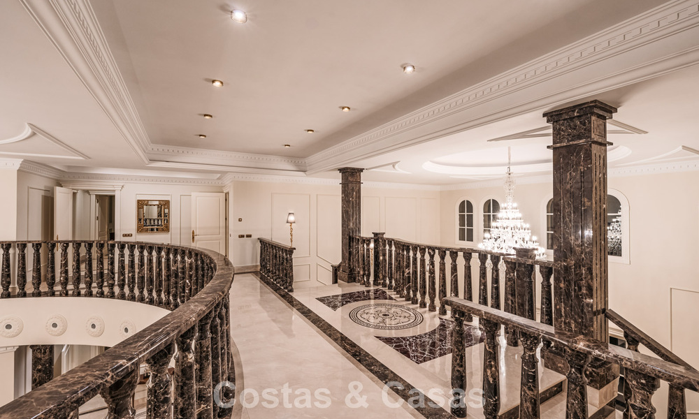 Impresionante palacio presidencial en venta en la prestigiosa comunidad cerrada de Sierra Blanca en Marbella 779354