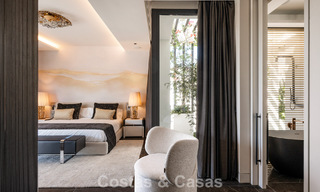 Villa de lujo moderna lista para entrar a vivir en venta a solo unos pasos de la playa en la codiciada Milla de Oro de Marbella 779382 