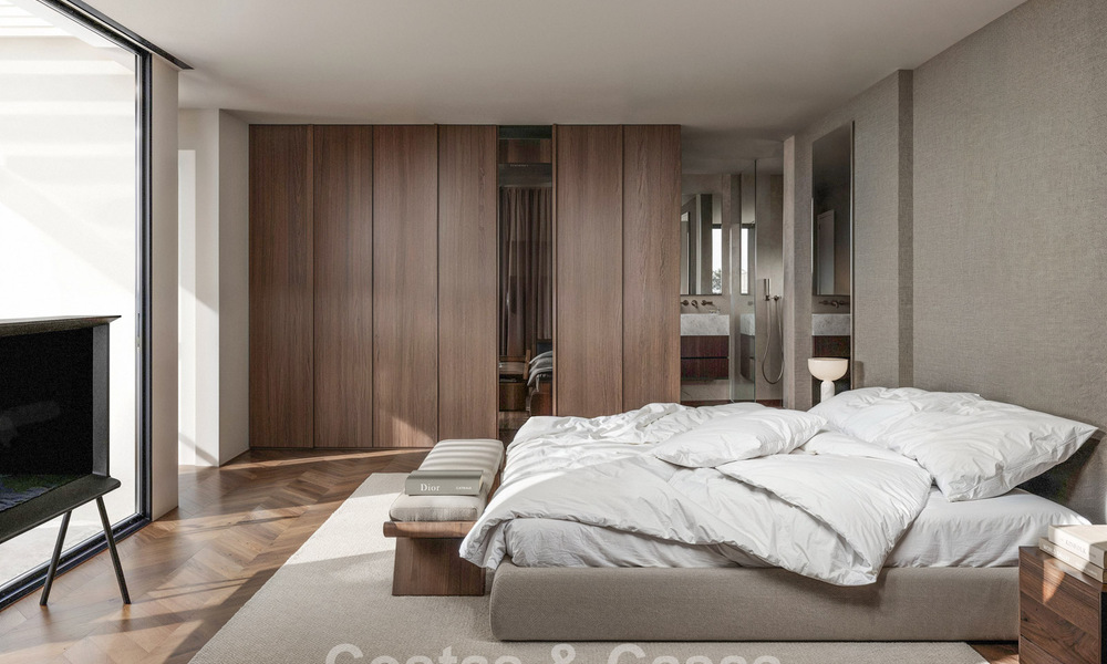 Villa de lujo sobre plano con vistas panorámicas al mar en venta en una comunidad cerrada de Nueva Andalucía, Marbella 779404