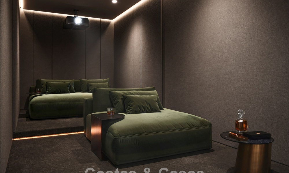 Villa de lujo sobre plano con vistas panorámicas al mar en venta en una comunidad cerrada de Nueva Andalucía, Marbella 779422