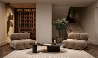 Villa de lujo sobre plano con vistas panorámicas al mar en venta en una comunidad cerrada de Nueva Andalucía, Marbella 779424 