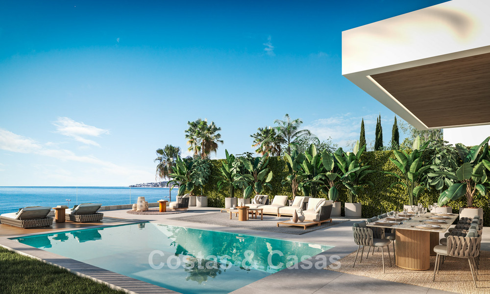 3 villas de lujo con vistas despejadas al mar en venta en zona de golf de Mijas Costa, Costa del Sol 779082