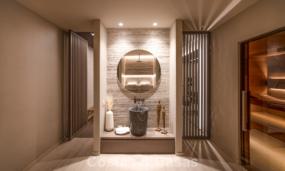 Nueva y sofisticada villa de lujo en venta en una comunidad privada y cerrada 24/7 en Sotogrande, Costa del Sol 779278