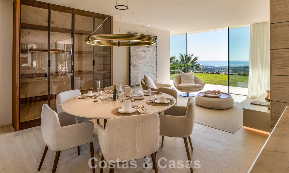 Nueva y sofisticada villa de lujo en venta en una comunidad privada y cerrada 24/7 en Sotogrande, Costa del Sol 779301