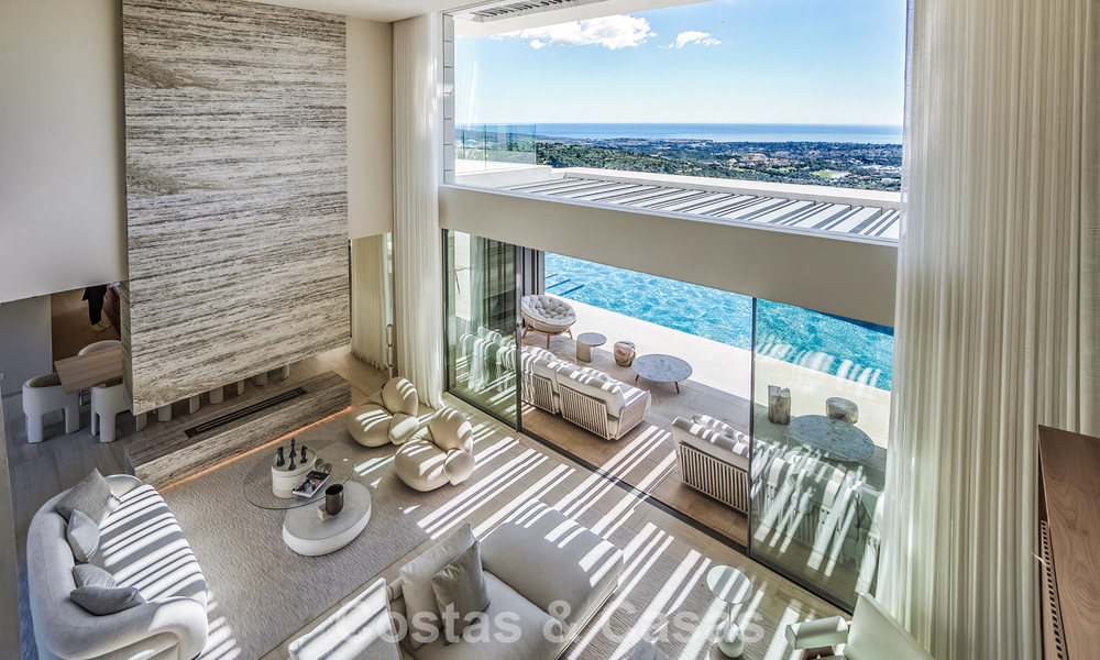 Nueva y sofisticada villa de lujo en venta en una comunidad privada y cerrada 24/7 en Sotogrande, Costa del Sol 779306