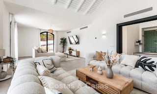 Prestigiosa villa reformada en venta en la cotizada urbanización cerrada de El Madroñal en Marbella - Benahavis 779553 