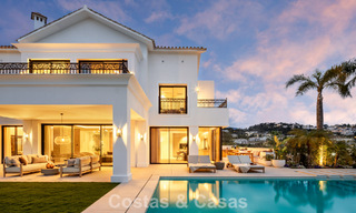 Villa de lujosa arquitectura mediterránea en venta, junto al campo de golf en Marbella - Benahavis 779637 