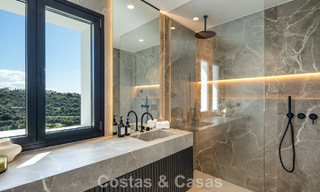Villa de lujosa arquitectura mediterránea en venta, junto al campo de golf en Marbella - Benahavis 779655 
