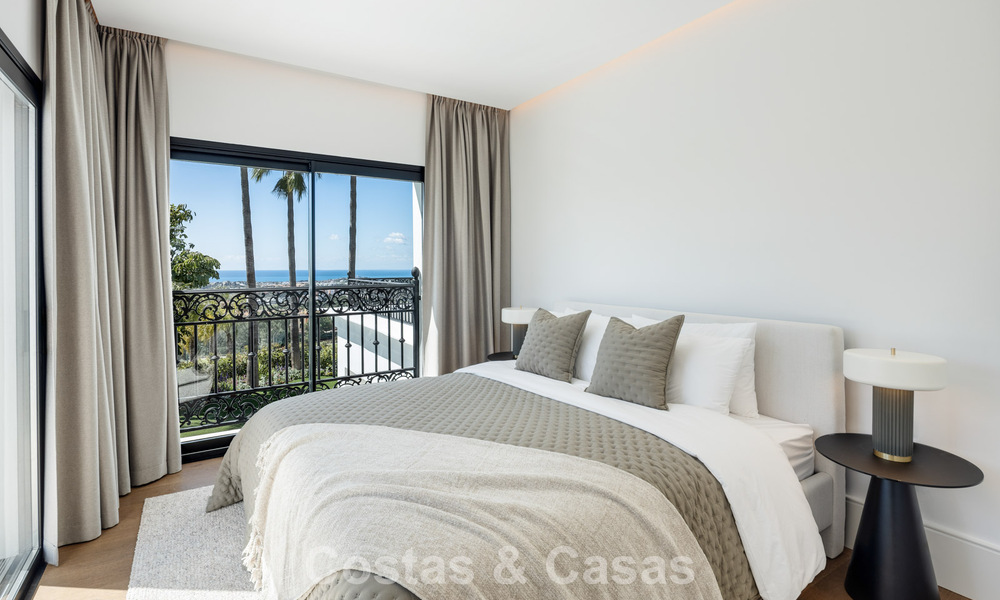 Villa de lujosa arquitectura mediterránea en venta, junto al campo de golf en Marbella - Benahavis 779656