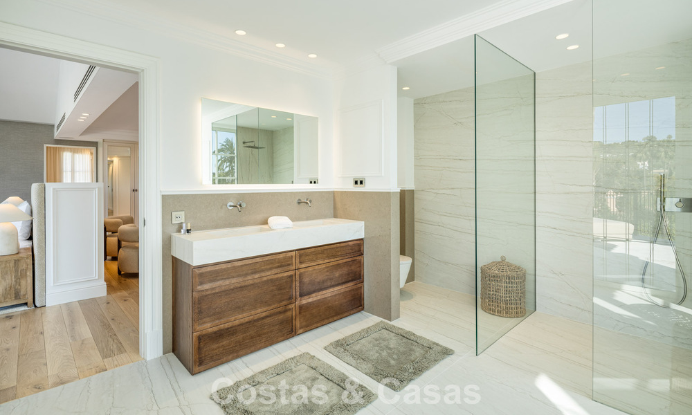 Villa mediterránea de ensueño con grandeza atemporal en venta en el corazón de Nueva Andalucía, Marbella 779682