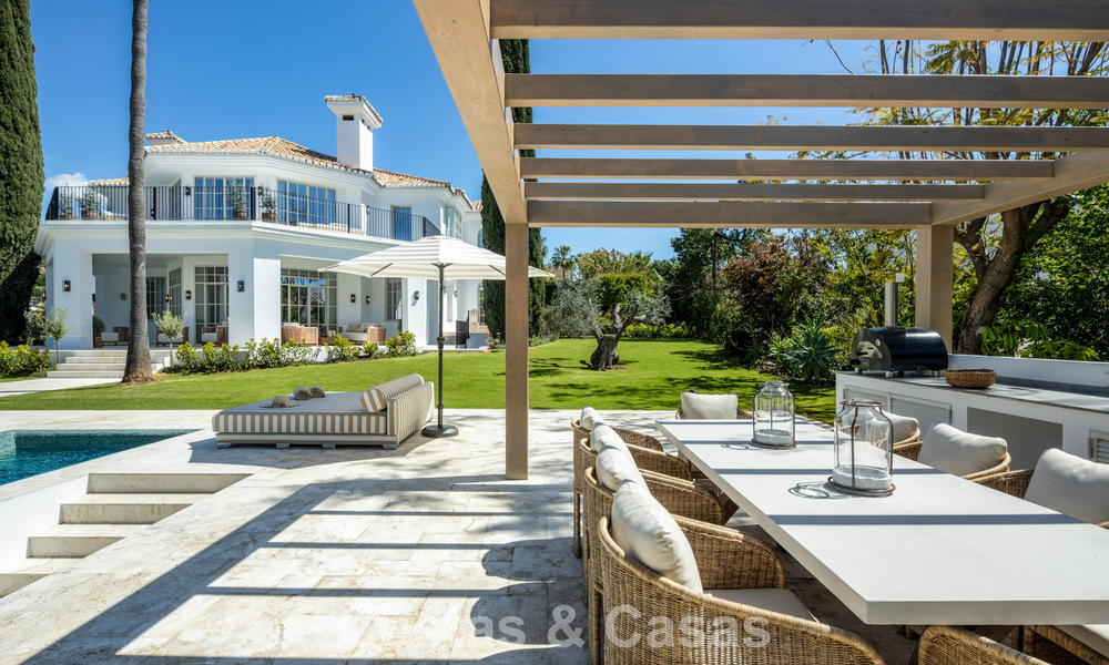 Villa mediterránea de ensueño con grandeza atemporal en venta en el corazón de Nueva Andalucía, Marbella 779690