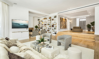 Villa mediterránea de ensueño con grandeza atemporal en venta en el corazón de Nueva Andalucía, Marbella 779699 