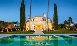 Villa mediterránea de ensueño con grandeza atemporal en venta en el corazón de Nueva Andalucía, Marbella 779709 