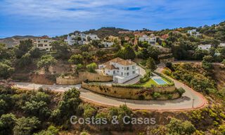 Amplia villa de estilo arquitectónico moderno y mediterráneo en venta al este del centro de Marbella 779837 