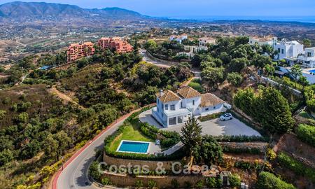 Amplia villa de estilo arquitectónico moderno y mediterráneo en venta al este del centro de Marbella 779838