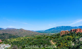 Amplia villa de estilo arquitectónico moderno y mediterráneo en venta al este del centro de Marbella 779846 