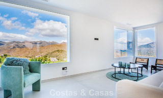 Amplia villa de estilo arquitectónico moderno y mediterráneo en venta al este del centro de Marbella 779855 