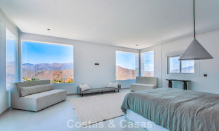 Amplia villa de estilo arquitectónico moderno y mediterráneo en venta al este del centro de Marbella 779873 