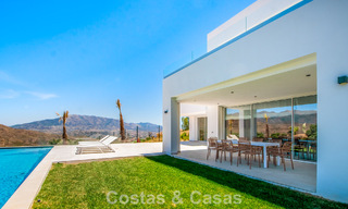 Villa de nueva construcción moderna y lista para entrar a vivir en venta al este de Marbella centro 779714 