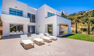 Villa de nueva construcción moderna y lista para entrar a vivir en venta al este de Marbella centro 779715 
