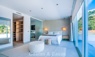 Villa de nueva construcción moderna y lista para entrar a vivir en venta al este de Marbella centro 779720 