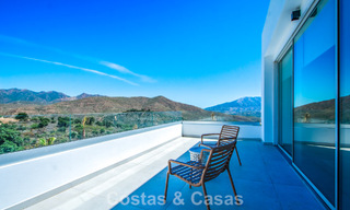 Villa de nueva construcción moderna y lista para entrar a vivir en venta al este de Marbella centro 779723 