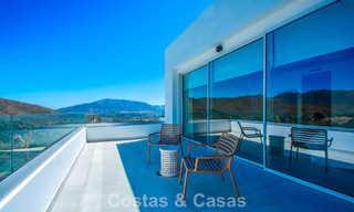 Villa de nueva construcción moderna y lista para entrar a vivir en venta al este de Marbella centro 779724 