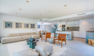 Villa de nueva construcción moderna y lista para entrar a vivir en venta al este de Marbella centro 779737 