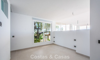 Apartamento de 3 dormitorios con impresionantes vistas en venta en las colinas al este del centro de Marbella 779756 