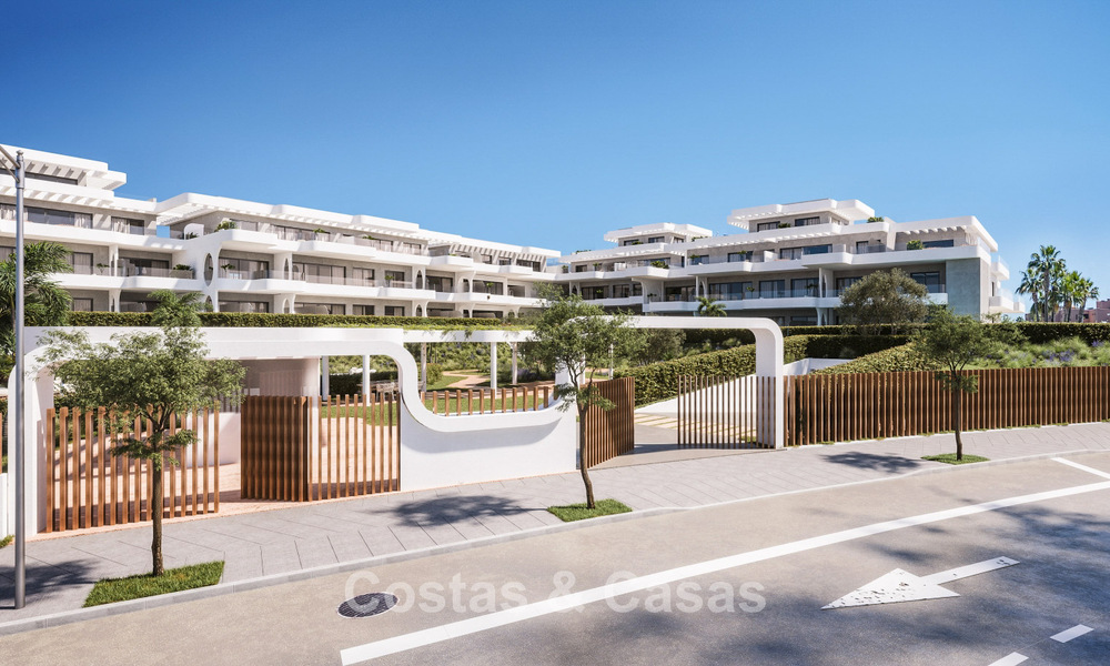 Apartamentos de obra nueva en venta, a poca distancia de la playa en la Nueva Milla de Oro entre Marbella y Estepona 779809