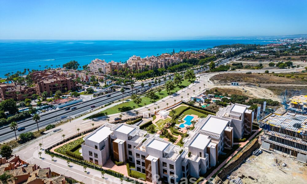 Apartamentos de obra nueva en venta, a poca distancia de la playa en la Nueva Milla de Oro entre Marbella y Estepona 779812