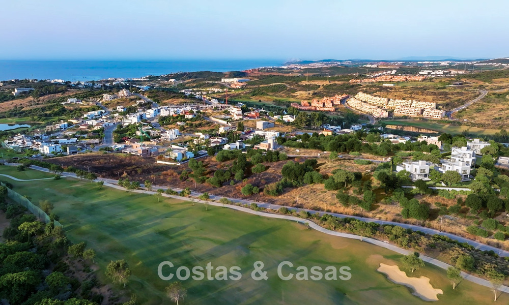 Exclusiva villa de lujo en venta en zona de golf cerca del centro de Estepona 779825