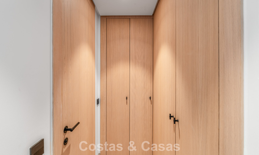 Exclusivo y moderno apartamento con vistas panorámicas al mar en venta, situado directamente en el paseo marítimo del centro de Málaga 779888