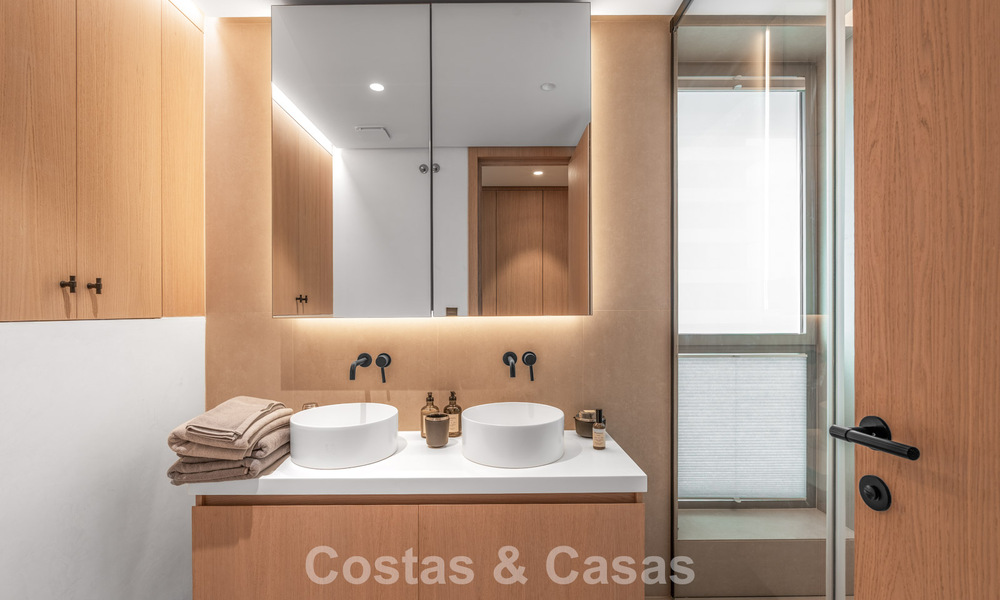 Exclusivo y moderno apartamento con vistas panorámicas al mar en venta, situado directamente en el paseo marítimo del centro de Málaga 779889