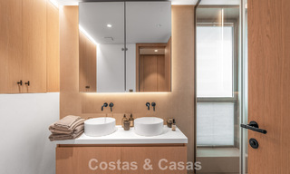 Exclusivo y moderno apartamento con vistas panorámicas al mar en venta, situado directamente en el paseo marítimo del centro de Málaga 779889 