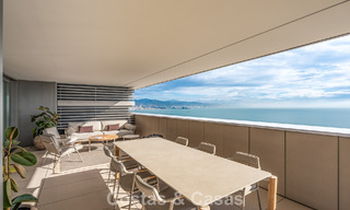 Exclusivo y moderno apartamento con vistas panorámicas al mar en venta, situado directamente en el paseo marítimo del centro de Málaga 779899 