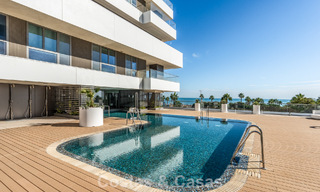 Exclusivo y moderno apartamento con vistas panorámicas al mar en venta, situado directamente en el paseo marítimo del centro de Málaga 779905 
