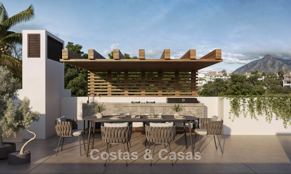 Nuevo en el mercado. Villa de nueva construcción de alta gama en venta en una zona popular y segura en la Milla de Oro de Marbella 779939