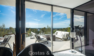Villa de diseño vanguardista con vistas panorámicas al mar en venta en una comunidad cerrada en Benahavis - Marbella 779984 