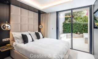 Villa de diseño vanguardista con vistas panorámicas al mar en venta en una comunidad cerrada en Benahavis - Marbella 779987 