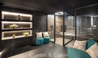 Villa de diseño vanguardista con vistas panorámicas al mar en venta en una comunidad cerrada en Benahavis - Marbella 780004 